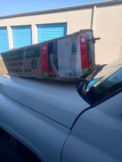 6.5' Prelit Christmas Tree 