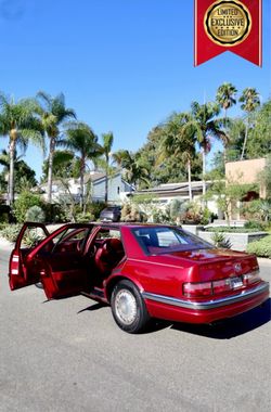 Cadillac Seville V8 - Red label