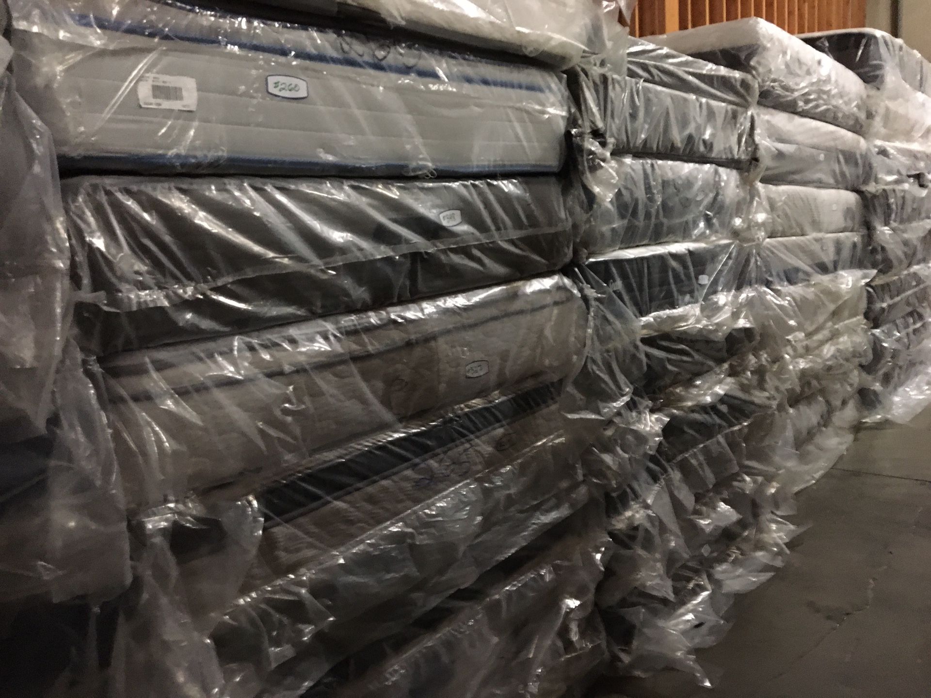 Queen Mattress Warehouse Sale! Half price stores