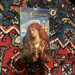 Pre-Raphaelite Tarot Deck 