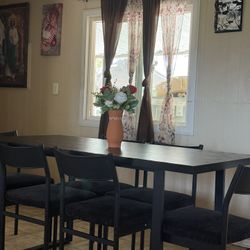 Dinning Table