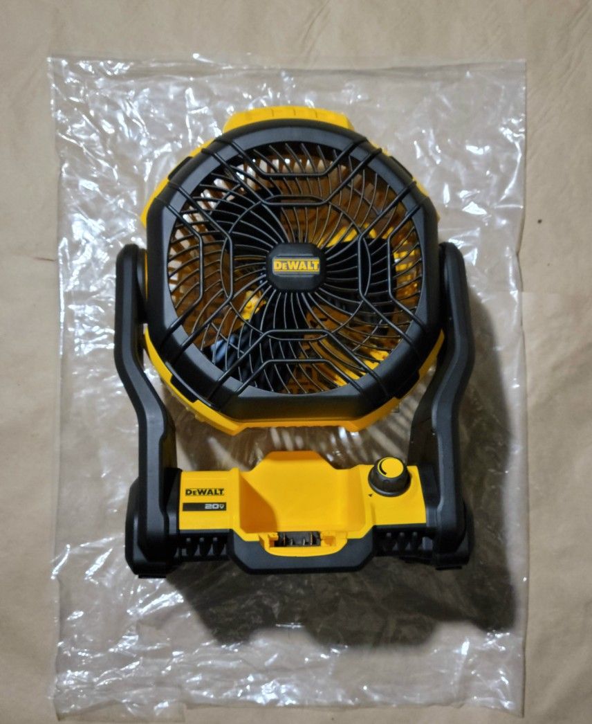 DEWALT Jobsite F a n (DCE512B)
