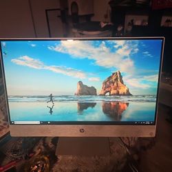 Hp All In One Pavillion  Desktop Touchscreen Computer 
