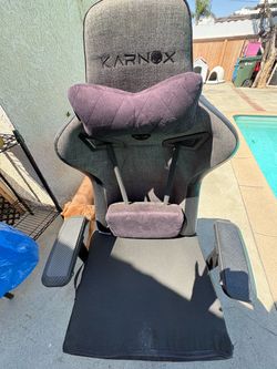 Gaming chair