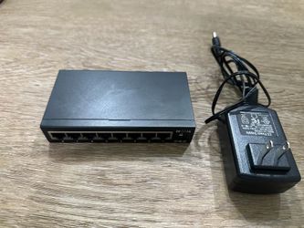 🔌 8-Port Ethernet Switch + Power Adapter Se Hablo Espanol