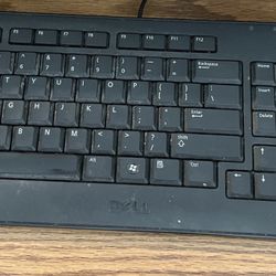 Dell Full Size Wired USB Keyboard Black Model Kb2521