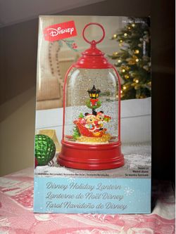Mickey Mouse and Minnie mouse snow globe  lantern