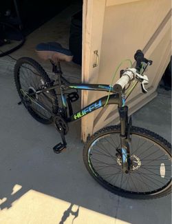 Huffy 26" Nighthawk Men's Mountain Bike