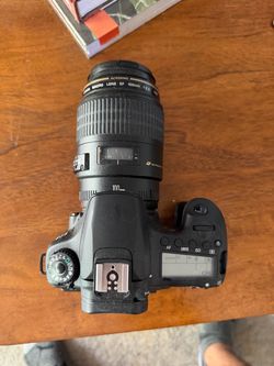 Canon 60D DSLR Camera with 100mm Macro Lens