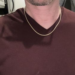 14k solid Italian gold/diamond cut 20” long / 2-1/2mm thick chain!