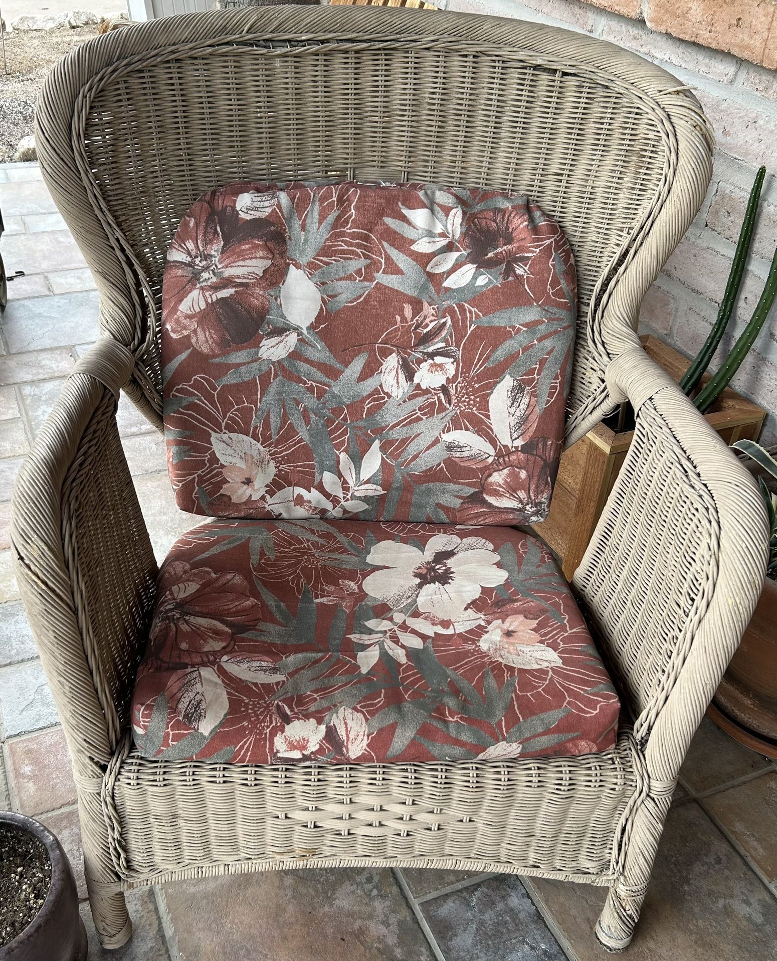 Comfortable Wicker Chair