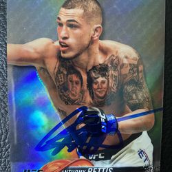 Anthony Pettis 2018 Topps Chrome UFC Refractor In Person Auto! 