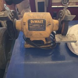 Dewalt Dw756 Grinder Working