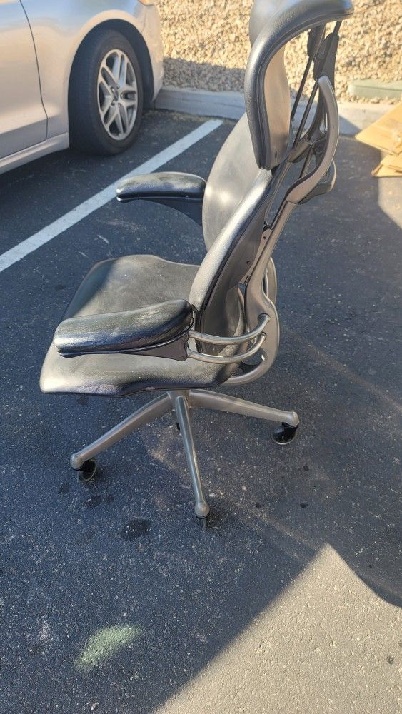 Humanscale Freedom Office Desk Gaming Chairs