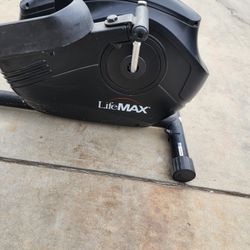 Exercise Elliptical Machine 