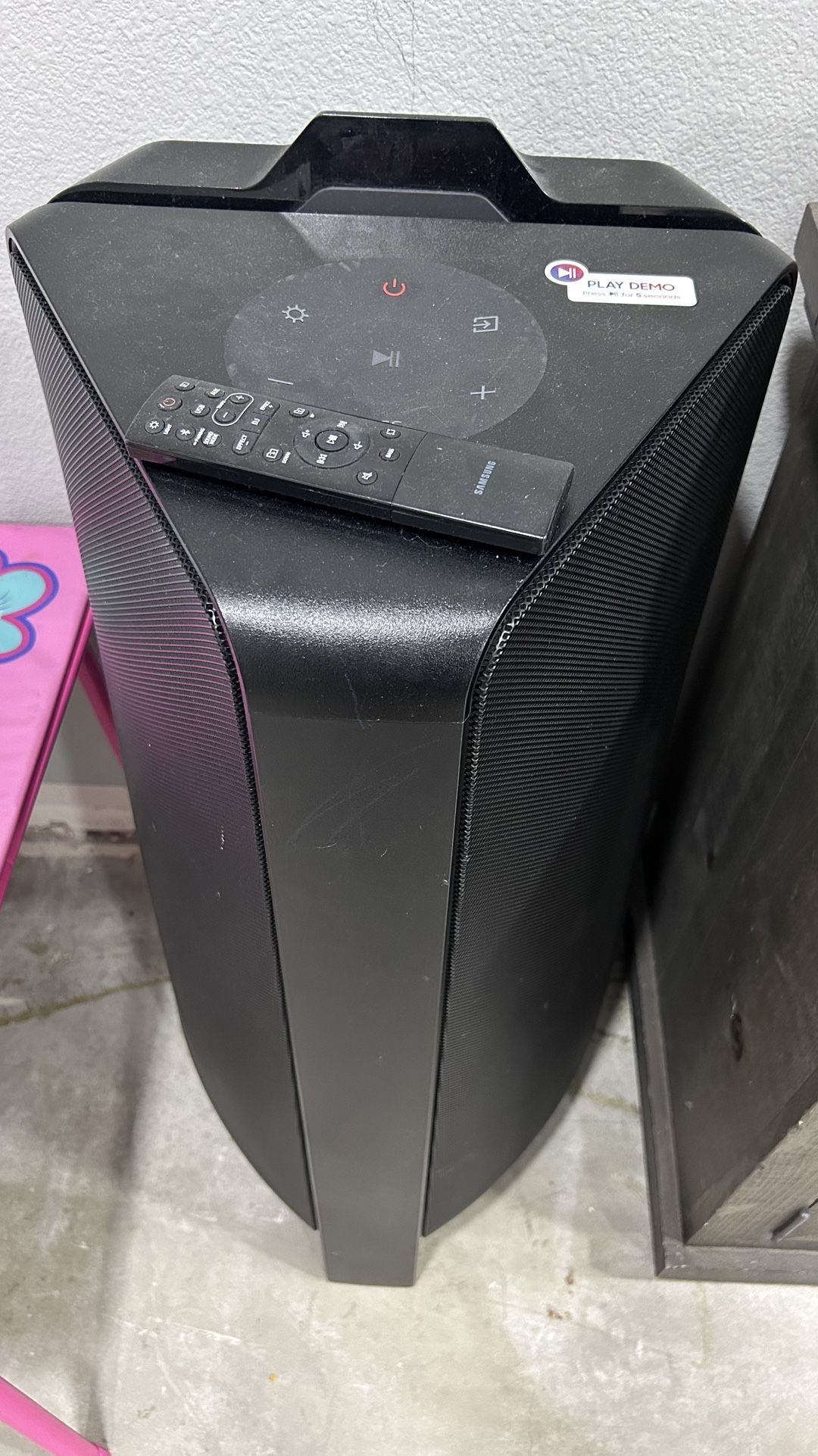 Samsung Tower Bluetooth Speaker