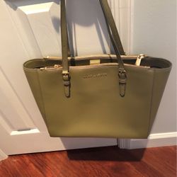 Marc Jacobs Leather Tote Bag.NWT 