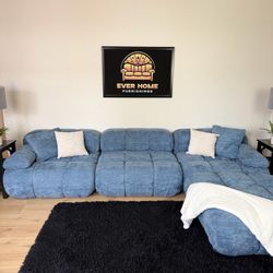 Rove Labs Marshbello Modular Boneless Sectional 