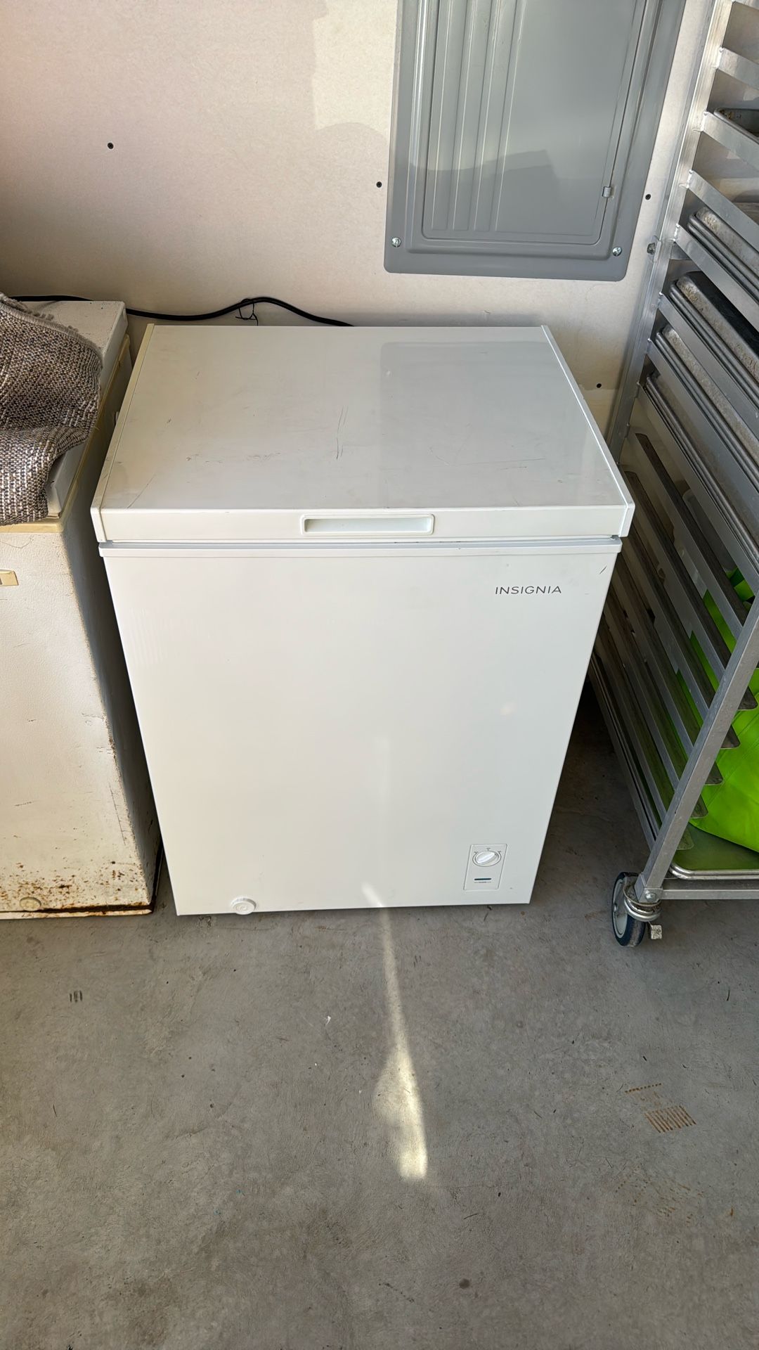 5.0 Cu Ft Chest Freezer