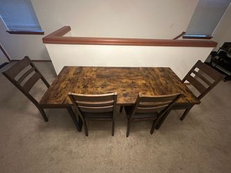 Kitchen/Dining Room table set.