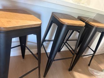 Set of 3 Bar Height Barstools