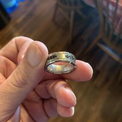 Men’s Wedding Ring Size 11