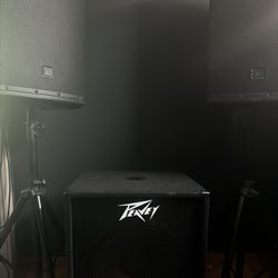 Jbl Speakers Eon615 (2) And Peavey Bass Pv 118D