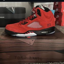 AJ5  Ranging Bull