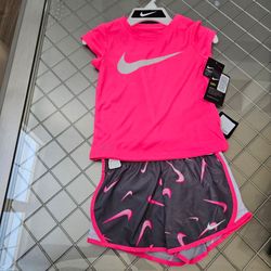 Girls Nike set