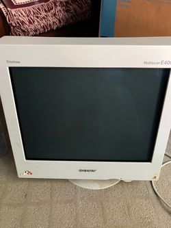 Sony Trinitron Multiscan E400 CRT Monitor