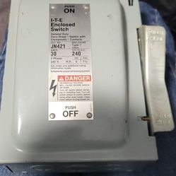 I-T-E Fusible Switch JN-421 Type 1 Enclosure 30 Amp 240 Vac. 1PH/3PH.