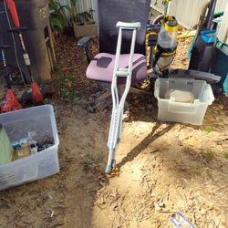 Crutches 