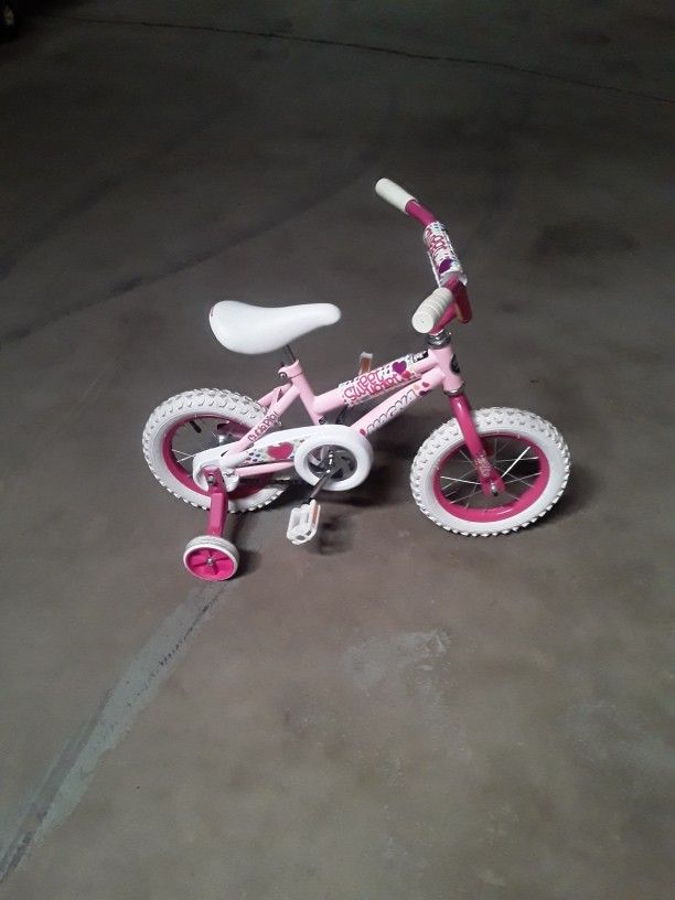 GIRLS BIKE