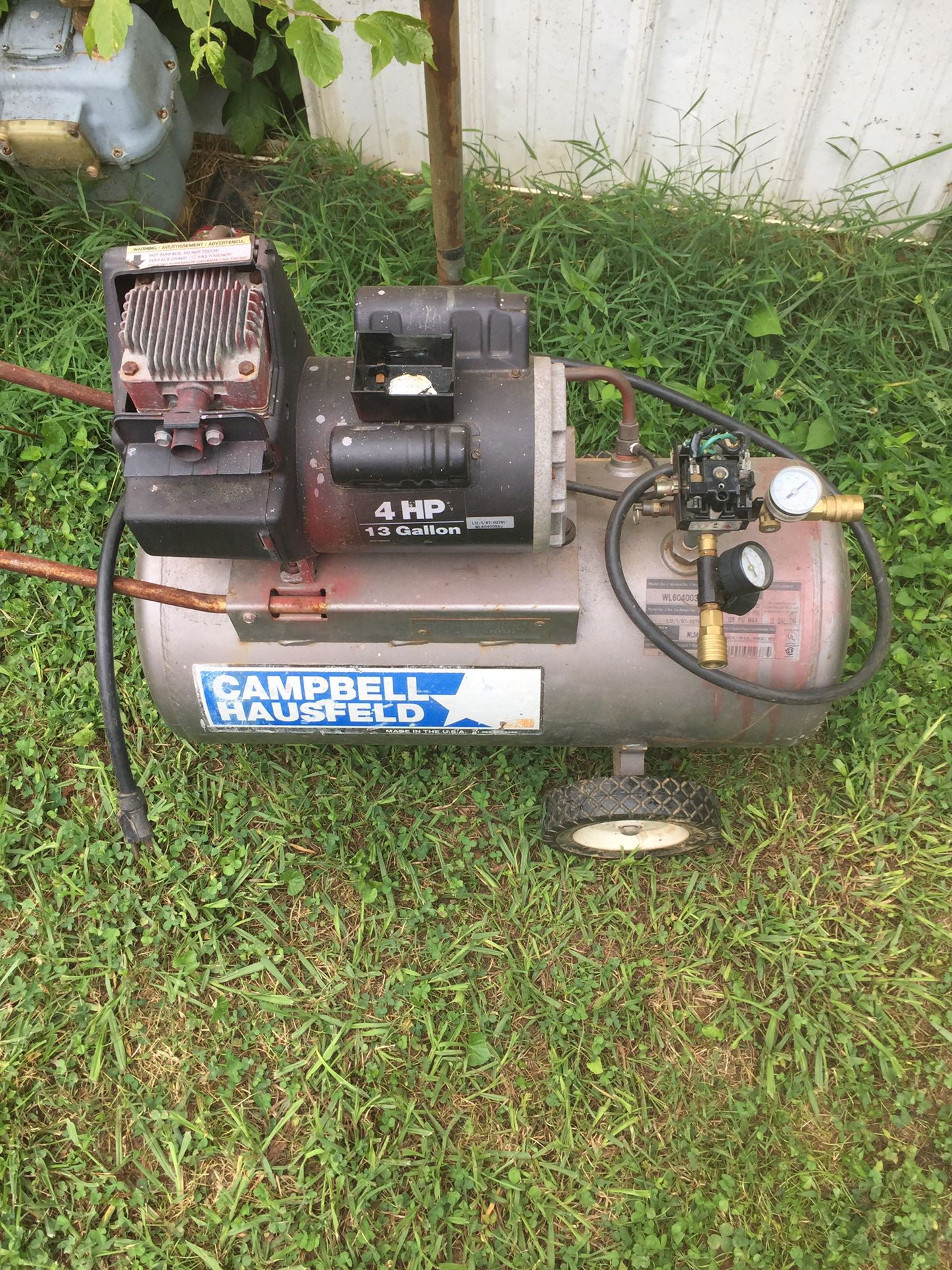 Campbell hausfeld 4 hp 13 gallon air compressor
