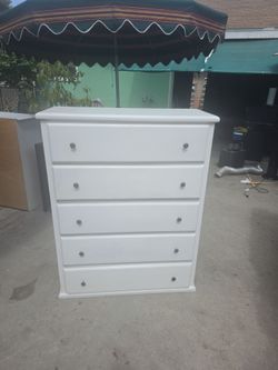 Jumbo Dresser Chest