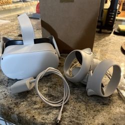 Meta Quest 2 (Barely Used)