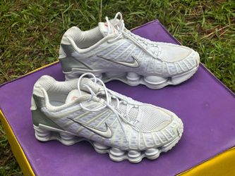 Nike shock 9