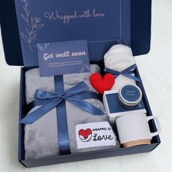 Get Well Gifts for Men Women Surgery Recovery Hug Blanket Encouragement Gift Cozy Socks patch, Scented Candle Crochet heart Comforter Mug Card