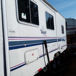 1999 Terry Travel Trailer 