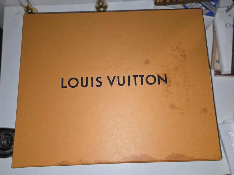 Louis Vuitton Gift Box