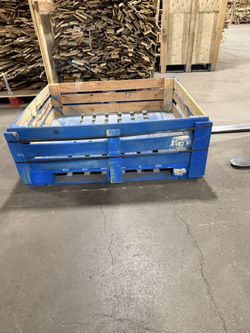 🌿 Rustic Wood Garden Basket / Planter Frame – 48x40 🌿