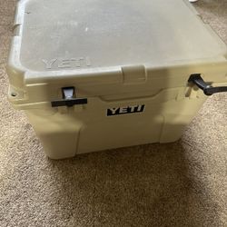 Yeti 35 Cooler 