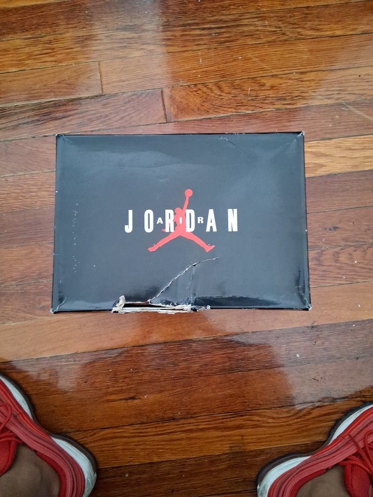Jordan 11 retro Lows For Sale