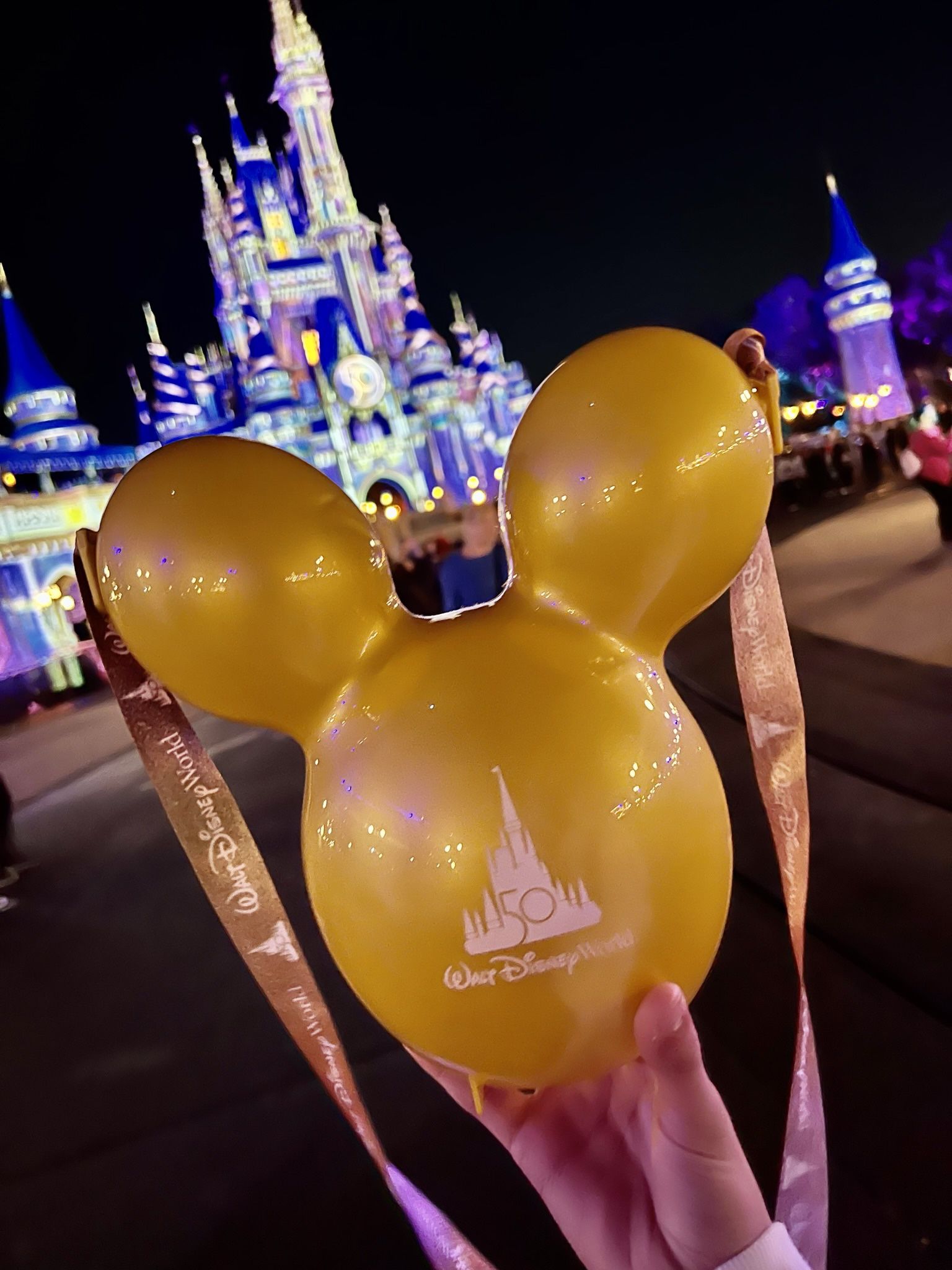 BRAND NEW! Disney World 50th Anniversary Mickey Mouse Gold Balloon Popcorn Bucket 