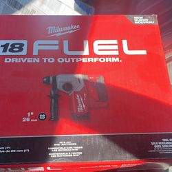 Milwaukee Rotary Hammer