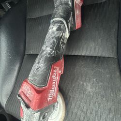 Milwaukee Grinder w/Paddle Switch (Tool-Only)