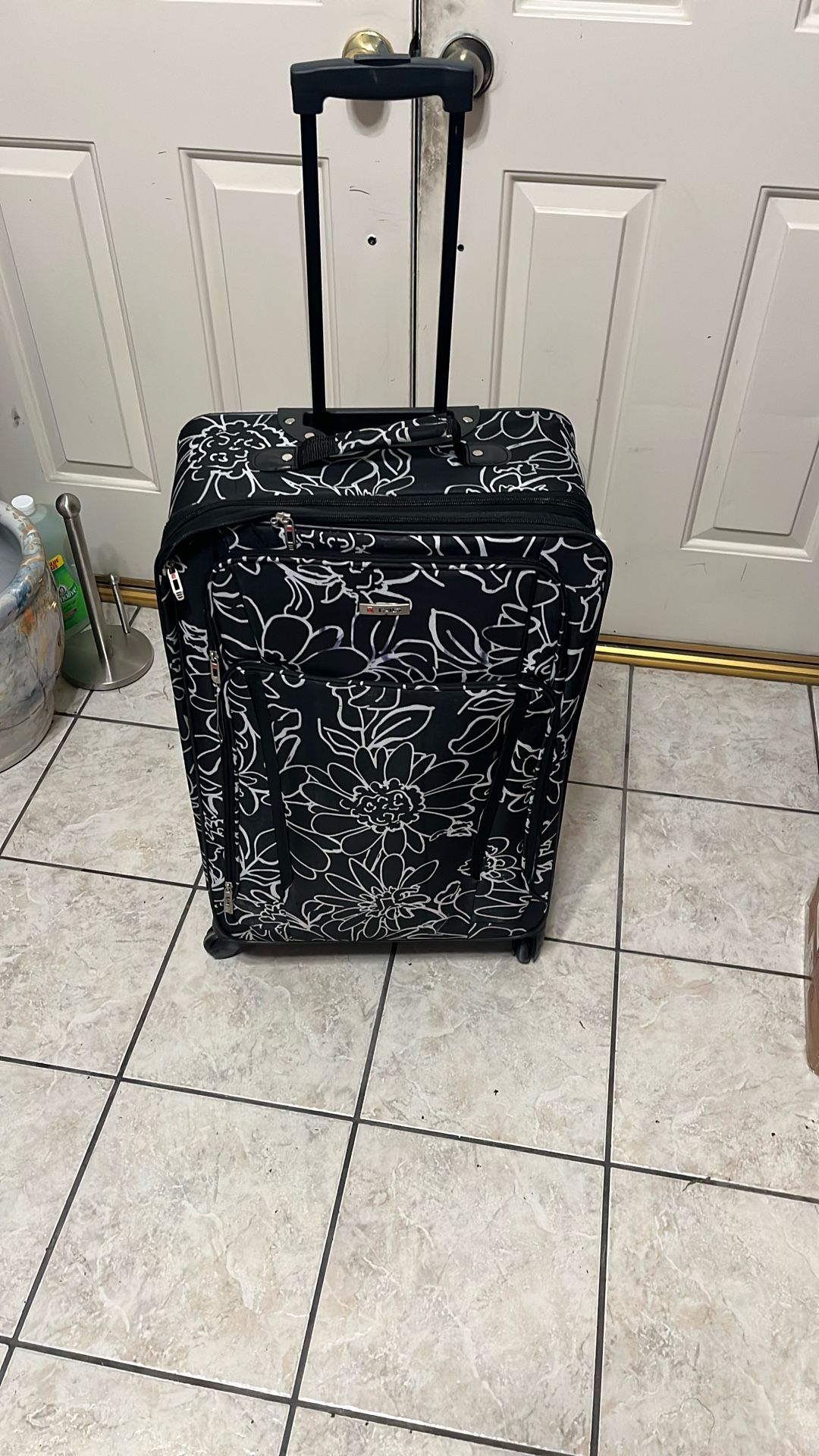 28 Inches Check In TAG Luggage