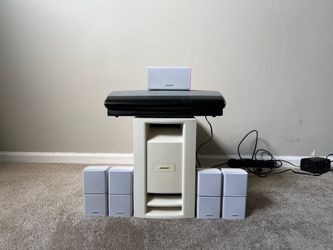Bose Lifestyle Center Media CD DVD Player Acoustimass Subwoofer 5 Double Cube Speakers
