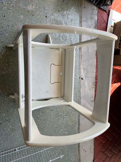 Little partner’s toddler/kid stand