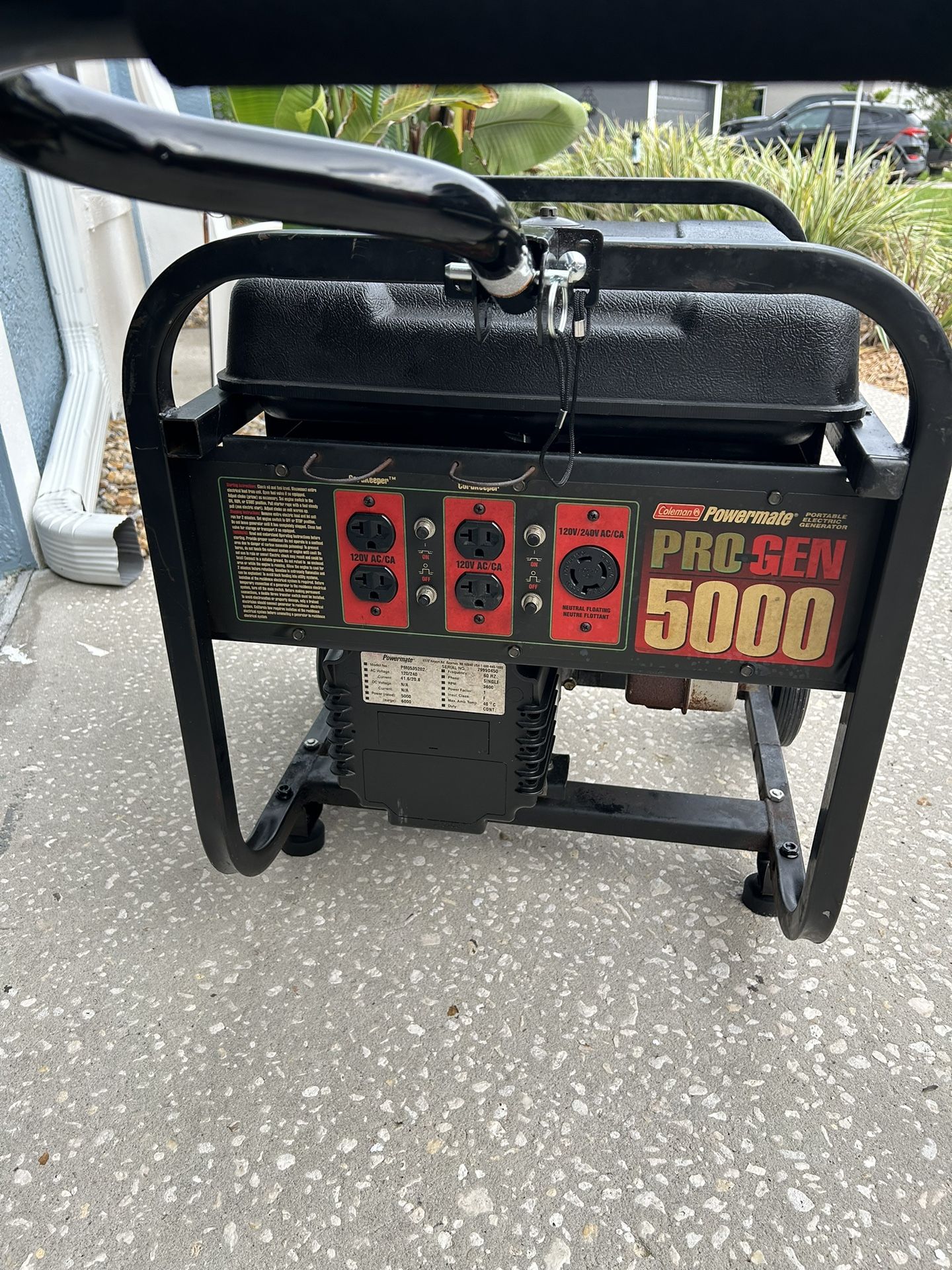 Coleman Pro Gen 5000 Generator for Sale in Tampa, FL